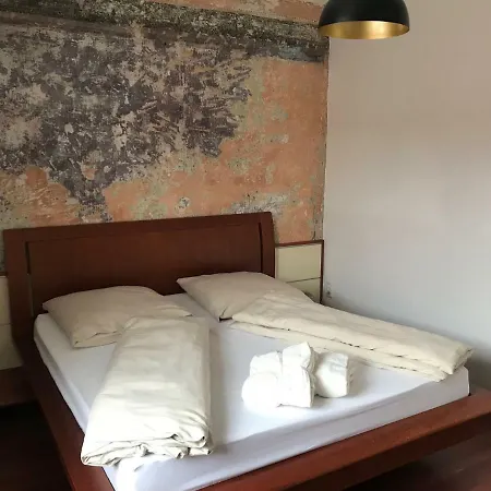 Ferienwohnung Keramikstrasse *